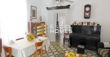 Townhouse 5 bedrooms in Mellieha, Malta