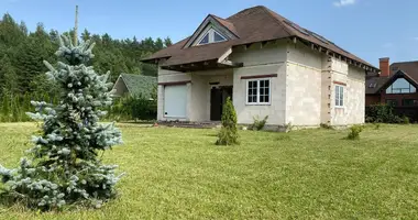 Haus 4 zimmer in Bezirk Neuermühlen, Lettland