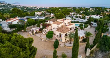 Villa 5 chambres avec parkovka parking, avec Terrasse, avec Garage dans Altea, Espagne