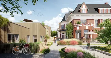 5 bedroom apartment in Metropolitan France, France
