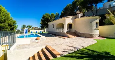 Villa 3 chambres dans Calp, Espagne