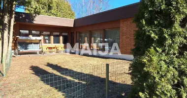 Dom 7 pokojów w Riihimaki, Finlandia