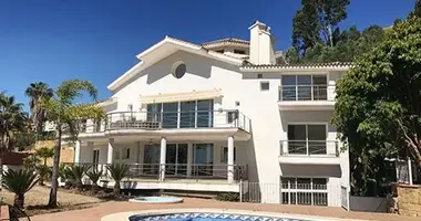 Villa 5 bedrooms in Benahavis, Spain