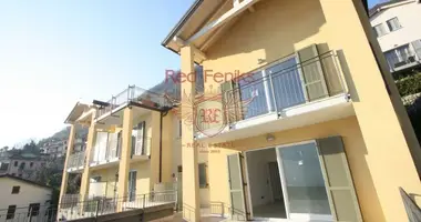 2 bedroom apartment in Ossuccio, Italy