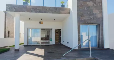 Villa  mit Terrasse, mit Garage, mit gepanzerte Tür in Orihuela, Spanien