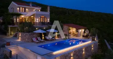 Villa 2 bedrooms with parking, with Furnitured, with Air conditioner in Zagora, Montenegro