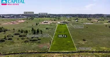 Parcela en Riese, Lituania