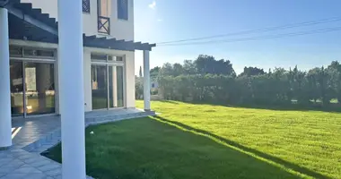 Дом 4 спальни в Yeri, Кипр