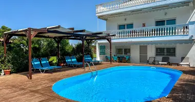 6 bedroom house in Agios Pavlos, Greece