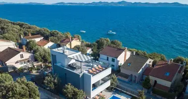 Villa 4 bedrooms in Grad Zadar, Croatia