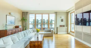 Appartement 3 chambres dans Varsovie, Pologne