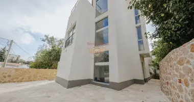 Dom 4 pokoi w Czarnogóra