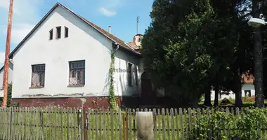 3 room house in Velemer, Hungary