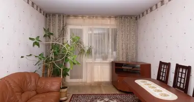 Apartamento 4 habitaciones en Kaunas, Lituania