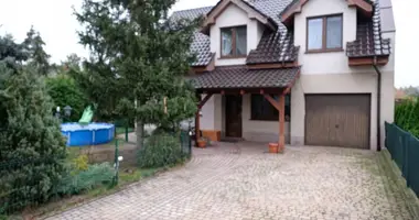 Casa en Pecna, Polonia