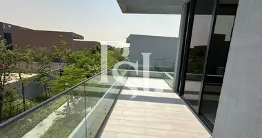 Townhouse 2 bedrooms in Sharjah Emirate, UAE