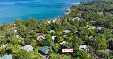 3 bedroom house in Crawfish Rock, Honduras