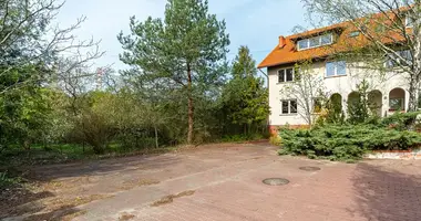 Casa en Varsovia, Polonia