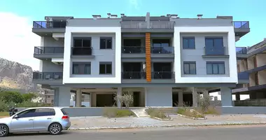 Mieszkanie 2 pokoi w Konyaalti, Turcja