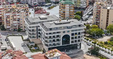 3 bedroom apartment in Muratpasa, Turkey