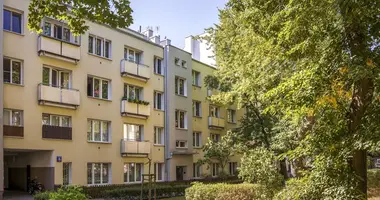 Квартира 4 комнаты в Варшава, Польша