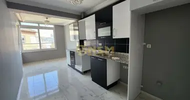 Duplex 3 bedrooms in Mahmutlar, Turkey