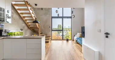 Wohnung 2 zimmer in Warschau, Polen