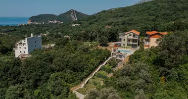 Villa 5 bedrooms in Buljarica, Montenegro