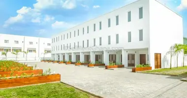 Квартира 3 спальни в Аккра, Гана