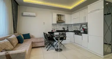 Wohnung 2 zimmer in Muratpasa, Türkei