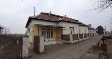 5 room house in Vaja, Hungary