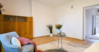 Квартира 2 комнаты в Варшава, Польша
