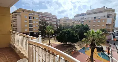 2 room apartment with balcony, with elevator, with air conditioning in Torrevieja, Spain