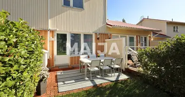 Appartement 2 chambres dans Hamari, Finlande
