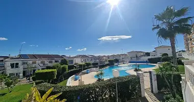 Mieszkanie 2 pokoi w La Mata, Hiszpania