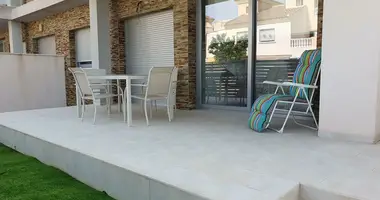 2 bedroom apartment in Torrevieja, Spain