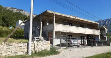 5 bedroom house in Susanj, Montenegro