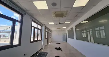 Büro 253 m² in Agios Athanasios, Zypern