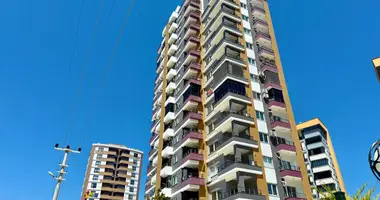 Appartement 2 chambres dans Mezitli, Turquie