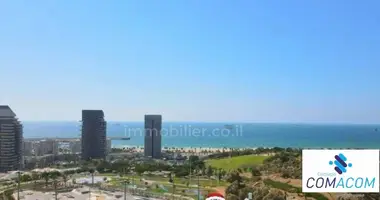 6 room apartment in Ashdod, Israel