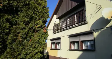 5 room house in Enying, Hungary