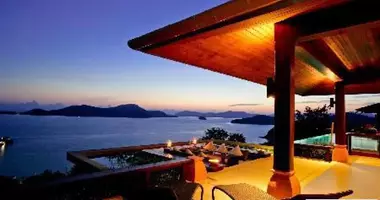 Villa  mit Blick auf den Ozean in Phuket, Thailand