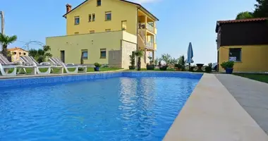 Villa 8 chambres dans Rabac, Croatie