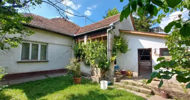 4 room house in Szigetujfalu, Hungary
