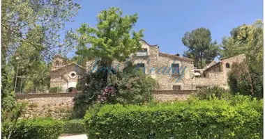 Villa  mit Terrasse, mit Garten, mit Parks in der Nähe in Esparreguera, Spanien