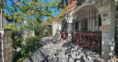 3 bedroom house in Kunje, Montenegro