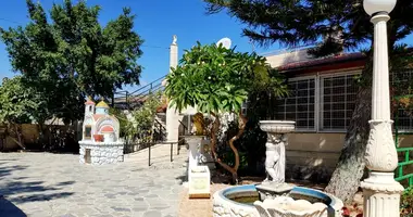 Villa 5 Zimmer mit Schwimmbad, mit Bergblick in Moni, Cyprus