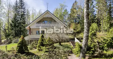 Casa 5 habitaciones en Kirkkonummi, Finlandia