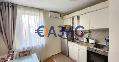 Квартира 3 комнаты в Несебр, Болгария