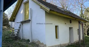 Casa 4 habitaciones en Lesencetomaj, Hungría